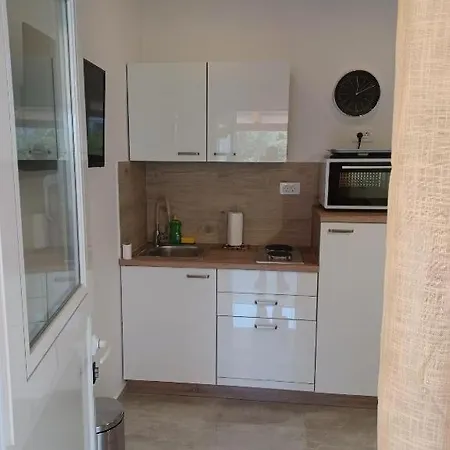 Appartamento With Parking Space - 25951
